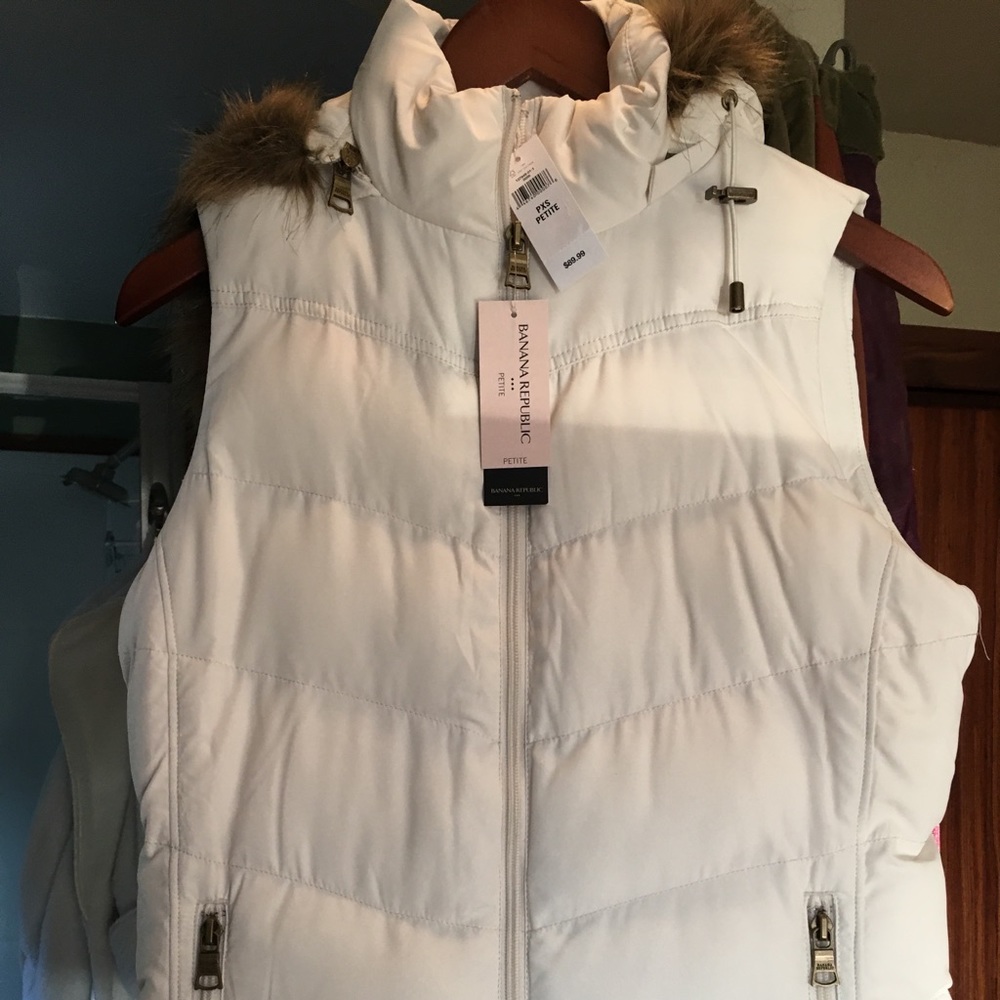 Puffer Vest Banana Republic
